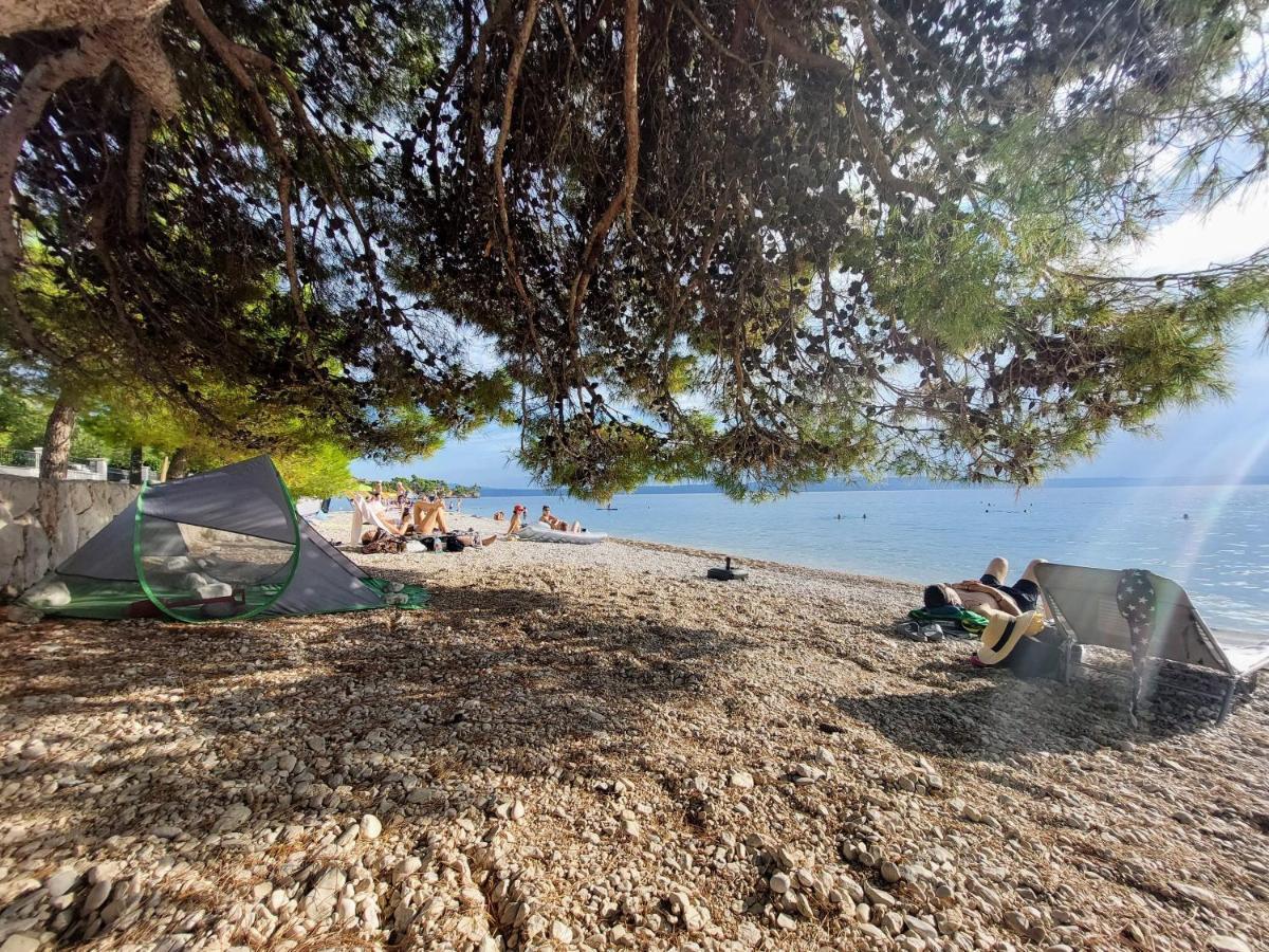 Sea & Sun Apartments Tučepi Extérieur photo